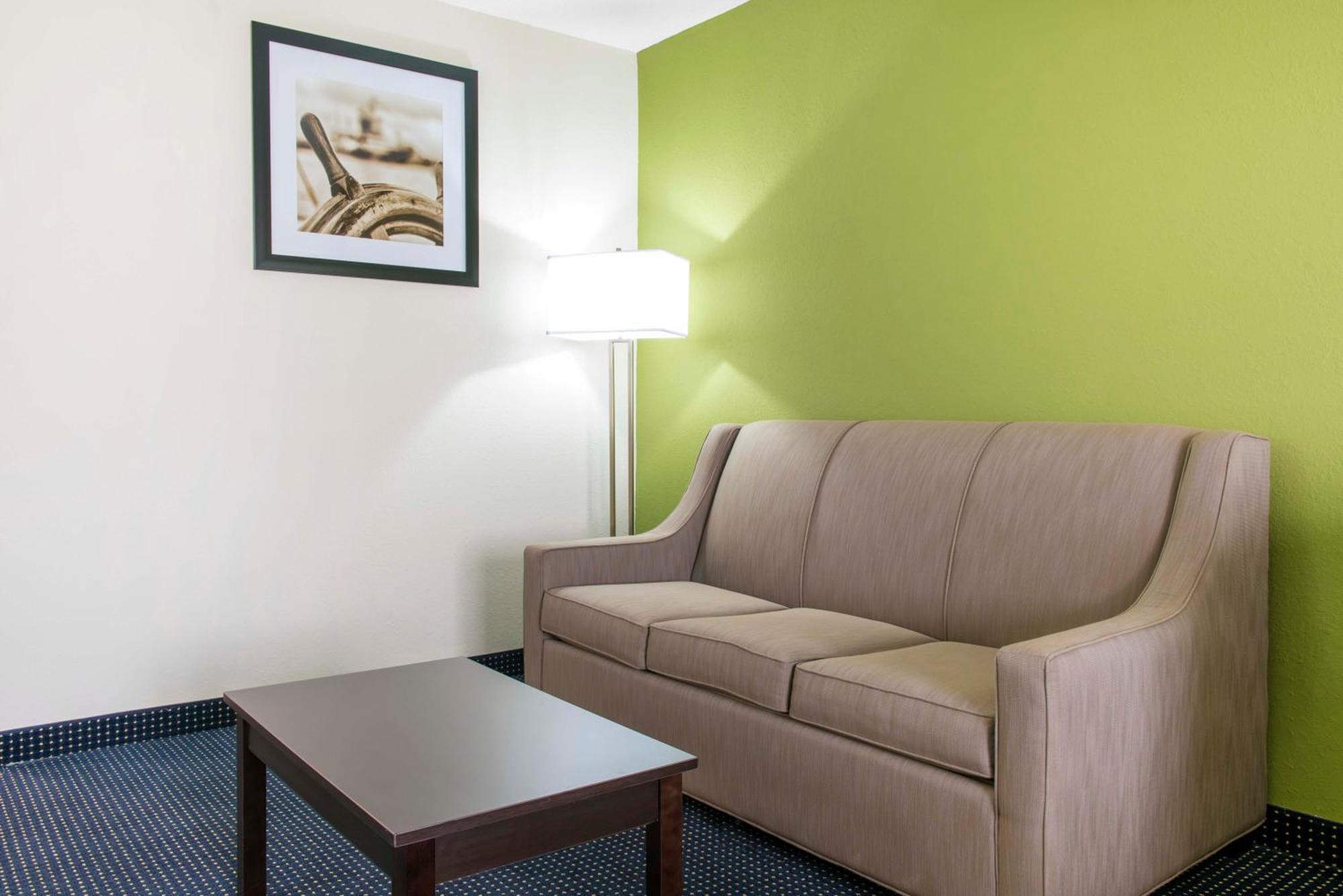 Quality Inn & Suites Anderson I-69 Esterno foto