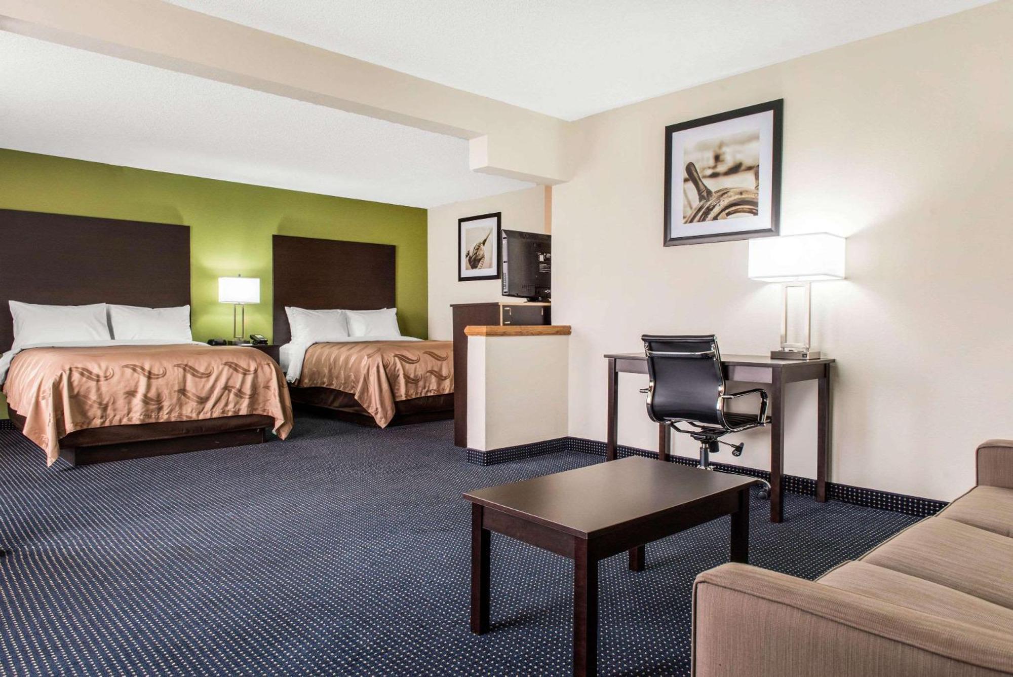 Quality Inn & Suites Anderson I-69 Esterno foto